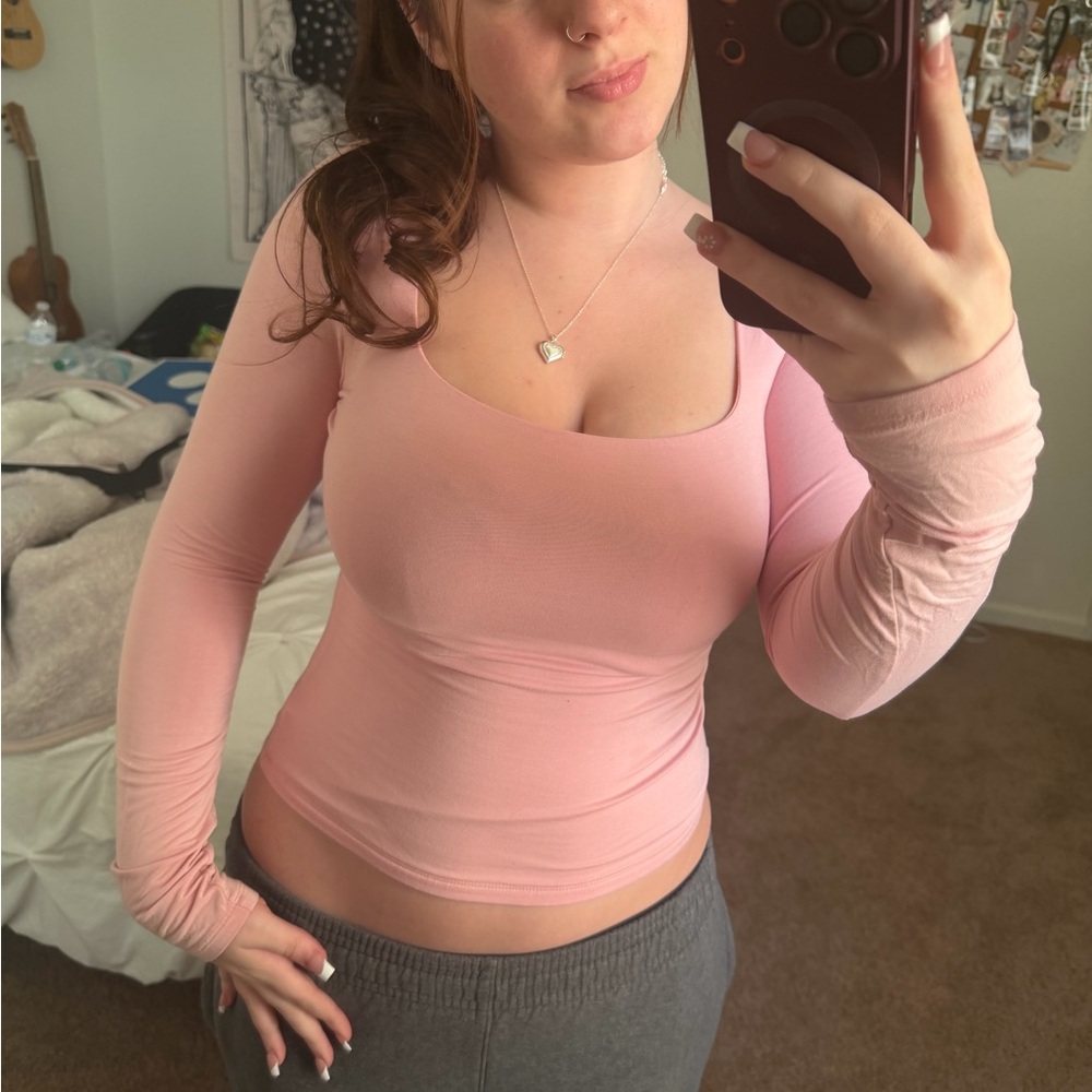 Elegant Pink Long Sleeve Top